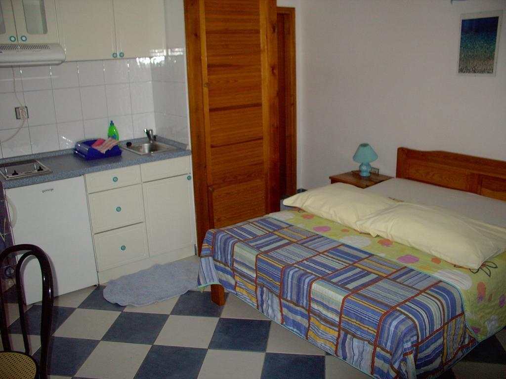 Pansion Ivan Sućuraj Quarto foto